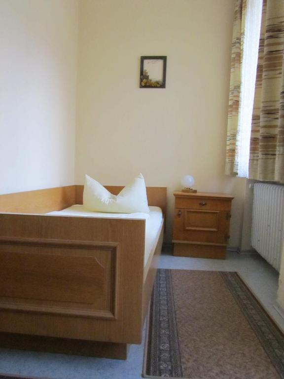 Hotel Gasthof Humplbrau ヴォルフラーツハウゼン 部屋 写真