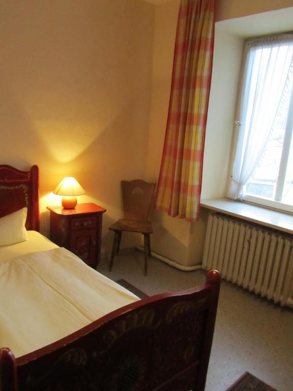 Hotel Gasthof Humplbrau ヴォルフラーツハウゼン 部屋 写真