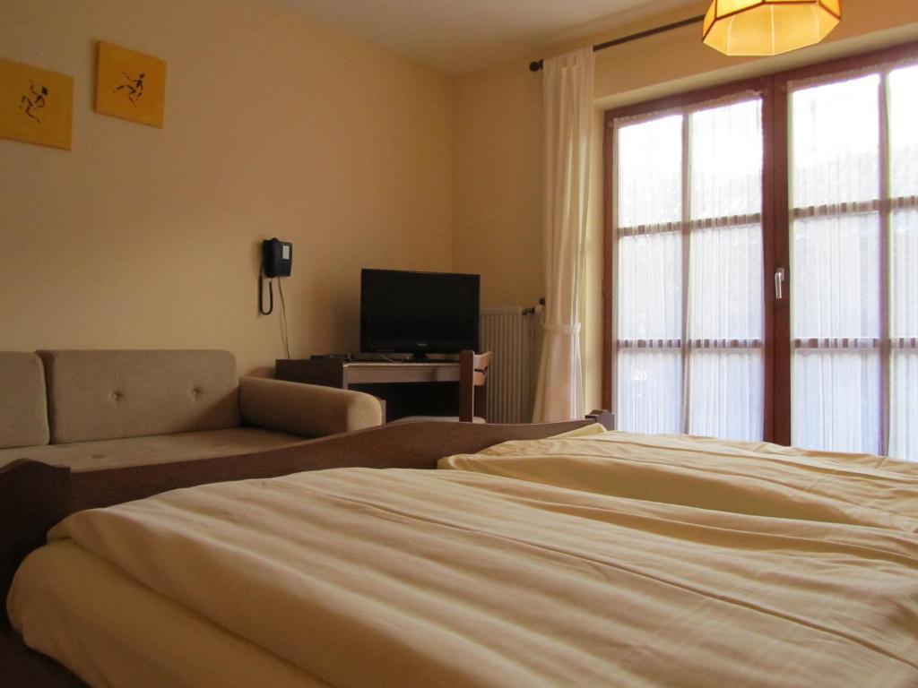 Hotel Gasthof Humplbrau ヴォルフラーツハウゼン 部屋 写真